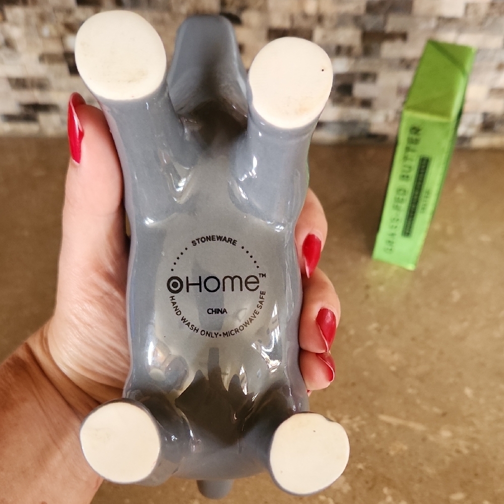 Gray Cow Creamer Dispenser - Picture 4 of 6